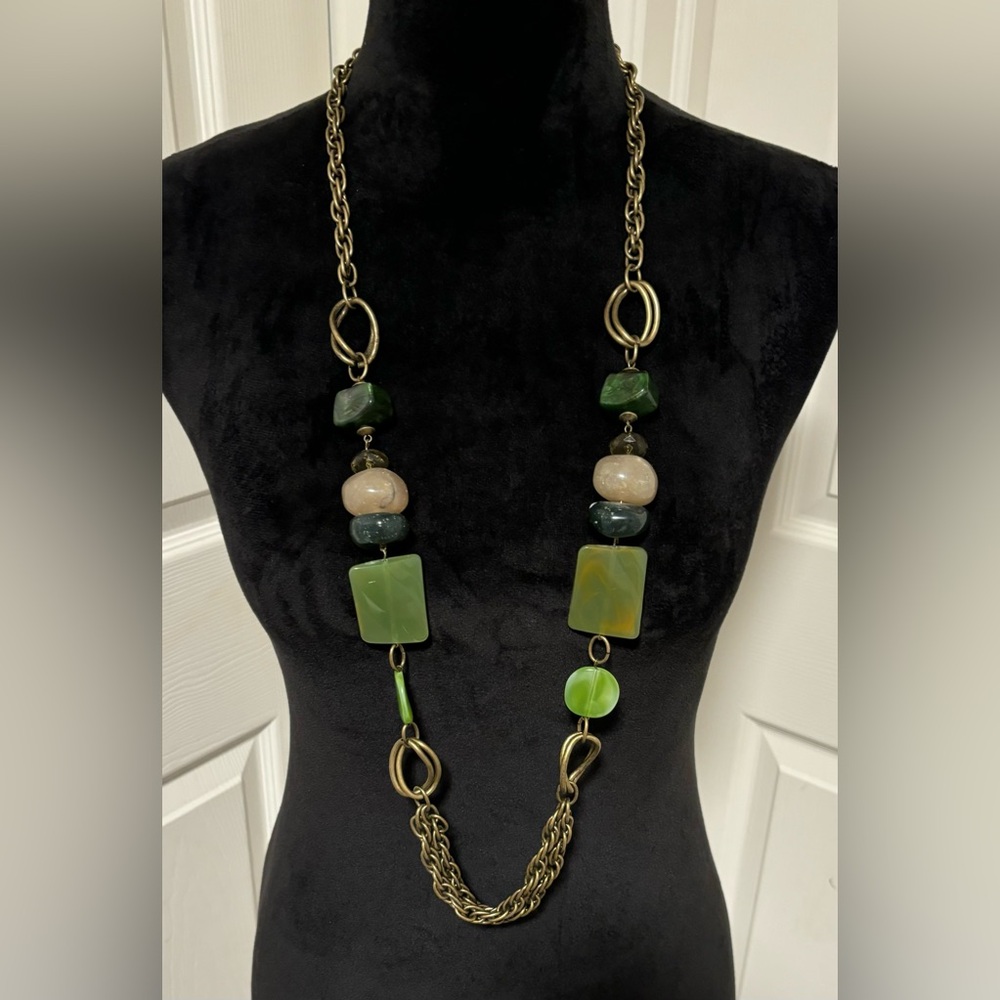AVON Vintage Bohemian Green Beaded Necklace